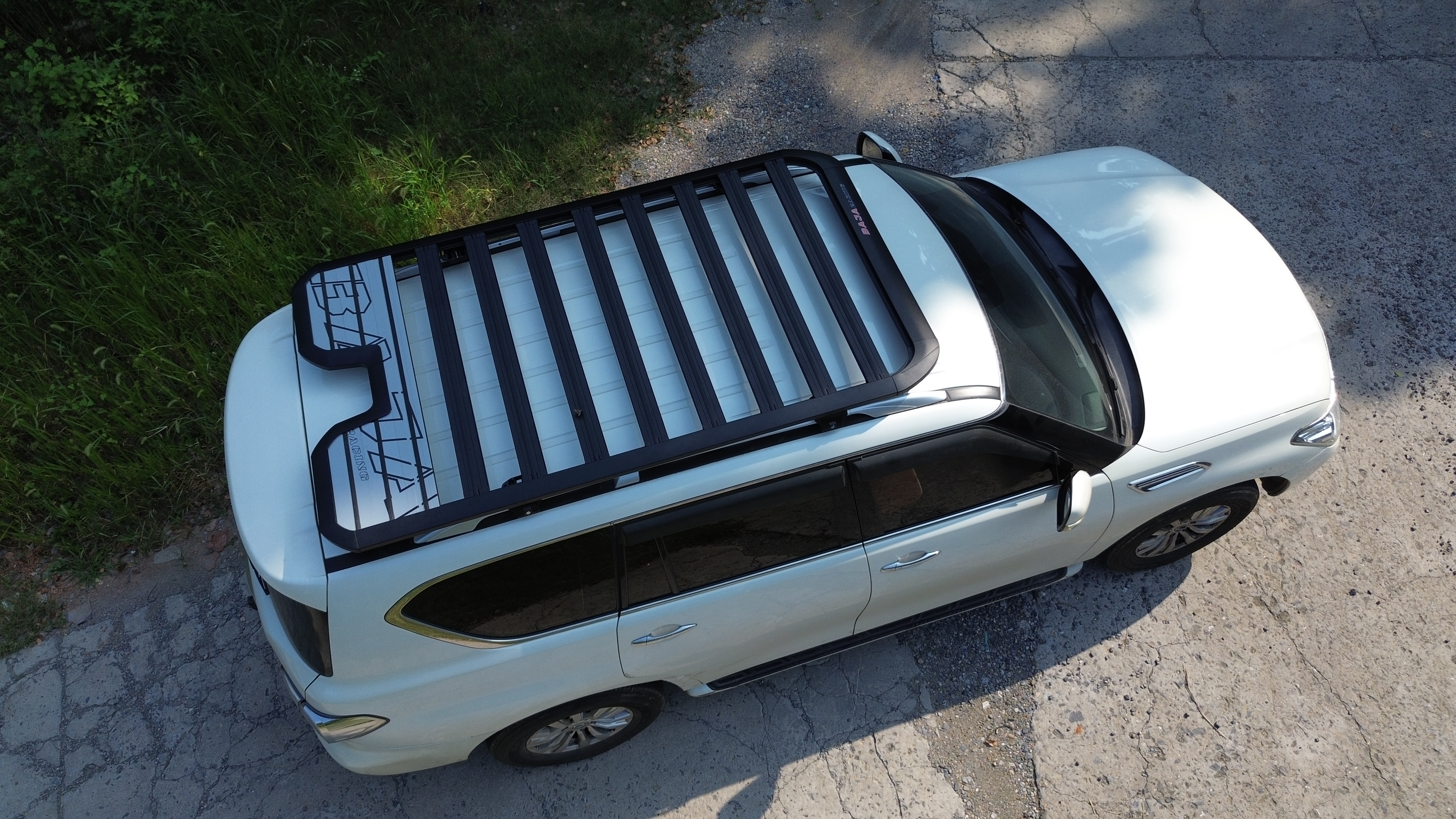 远征平台适配途乐装原厂行李架